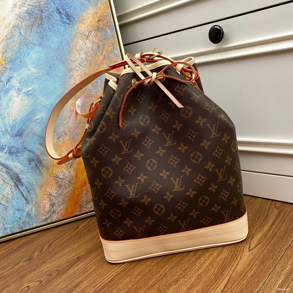 NOÉ LOUIS VUITTON 0330